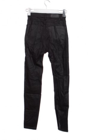 Dámské kalhoty  Stradivarius, Velikost XS, Barva Černá, Cena  419,00 Kč