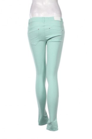 Damenhose Stradivarius, Größe S, Farbe Grün, Preis 14,83 €