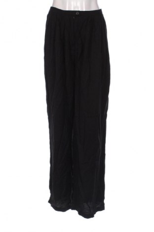 Дамски панталон Stradivarius, Размер M, Цвят Черен, Цена 15,00 €