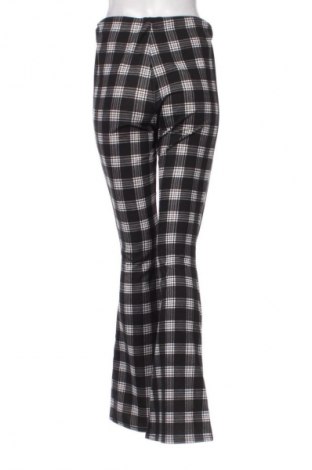 Damenhose Streetwear Society, Größe M, Farbe Mehrfarbig, Preis € 15,00