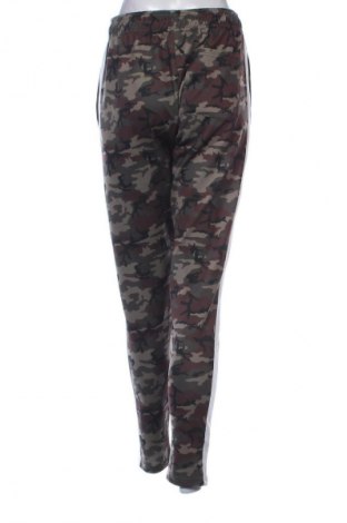 Damenhose VANQUISH, Größe M, Farbe Mehrfarbig, Preis 21,00 €