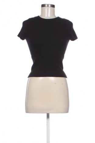 Damenpullover Bershka, Größe M, Farbe Schwarz, Preis € 14,82