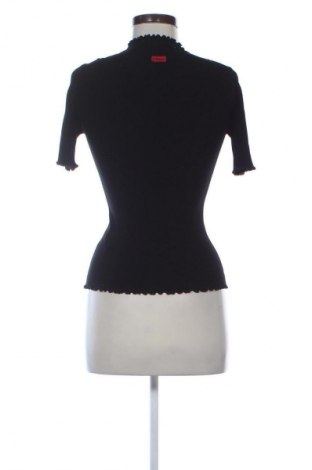 Dámský svetr Hugo Boss, Velikost M, Barva Černá, Cena  4 420,00 Kč