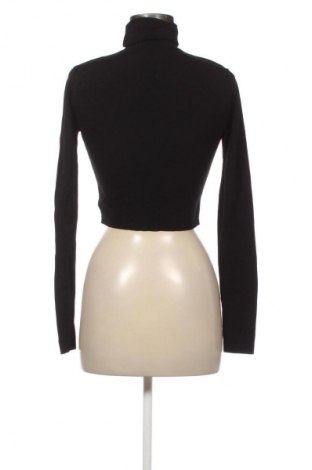 Női pulóver Nikkie, Méret M, Szín Fekete, Ár 7 869 Ft