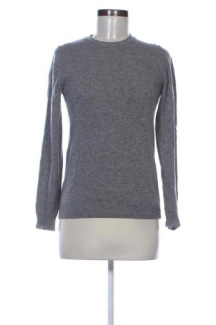 Dámský svetr Unbranded, Velikost M, Barva Šedá, Cena  425,00 Kč