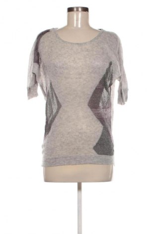 Дамски пуловер United Colors Of Benetton, Размер S, Цвят Многоцветен, Цена 14,82 €