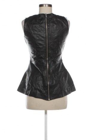 Дамски топ Nikkie, Размер M, Цвят Черен, Цена 11,24 €