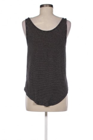 Γυναικείο τοπ Pieces, Μέγεθος M, Χρώμα Πολύχρωμο, Τιμή 12,00 €