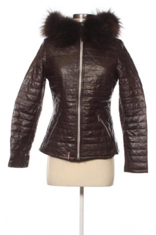 Γυναικείο δερμάτινο μπουφάν Oakwood, Μέγεθος M, Χρώμα Καφέ, Τιμή 87,99 €