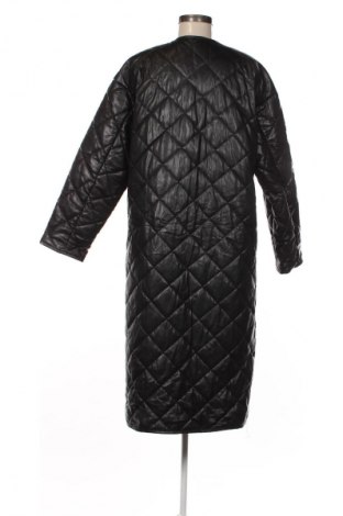 Γυναικείο δερμάτινο μπουφάν Zara, Μέγεθος M, Χρώμα Μαύρο, Τιμή 25,99 €