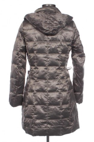 Дамско палто Geox, Размер M, Цвят Бежов, Цена 61,35 €