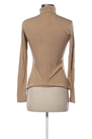 Дамско полo Emporio Armani, Размер S, Цвят Бежов, Цена 35,27 €