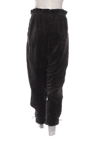 Damen Sporthose Adidas, Größe M, Farbe Grau, Preis € 21,00