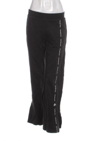 Női sport nadrág Calvin Klein Jeans, Méret S, Szín Sokszínű, Ár 14 459 Ft