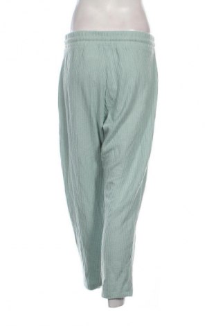 Pantaloni trening de femei Clockhouse, Mărime XL, Culoare Verde, Preț 50,99 Lei