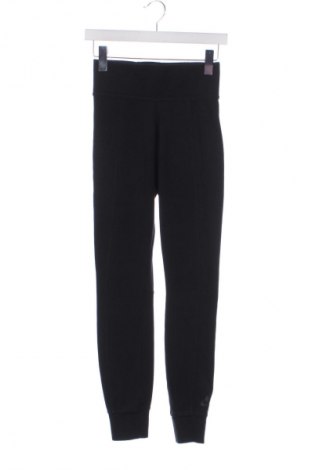 26 Nike, Größe S, Farbe Schwarz, Preis 17,00 €