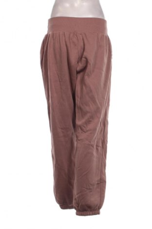 Dámske tepláky Nike, Veľkosť M, Farba Popolavo ružová, Cena  29,95 €