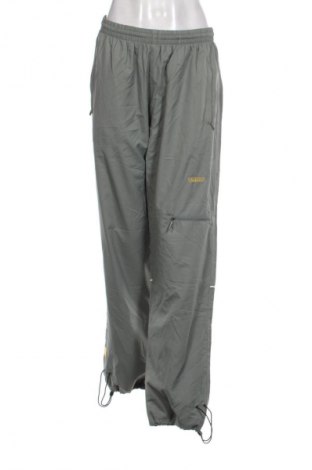 Damen Sporthose Umbro, Größe M, Farbe Grün, Preis 10,99 €