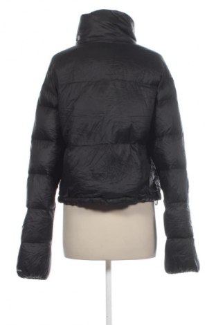 Női dzseki Calvin Klein Jeans, Méret XL, Szín Fekete, Ár 73 489 Ft