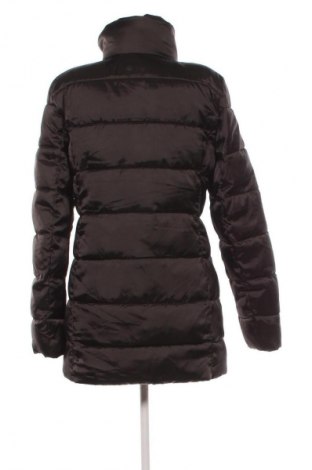 Γυναικείο μπουφάν Essentials, Μέγεθος M, Χρώμα Μαύρο, Τιμή 29,64 €