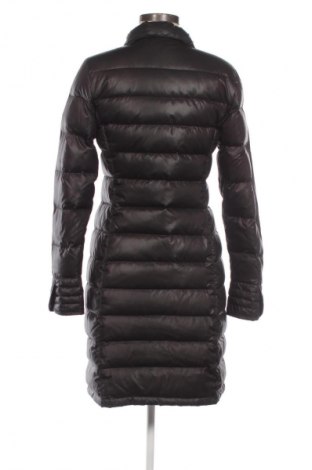 Γυναικείο μπουφάν FILA, Μέγεθος XS, Χρώμα Μαύρο, Τιμή 59,00 €