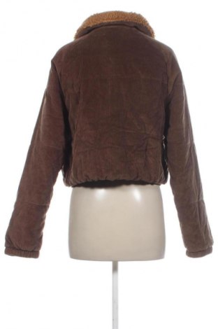 Γυναικείο μπουφάν Nike, Μέγεθος M, Χρώμα Καφέ, Τιμή 164,99 €