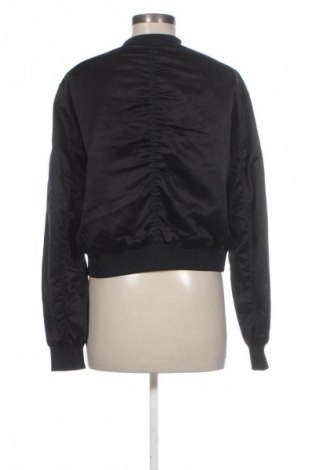 Γυναικείο μπουφάν ONLY, Μέγεθος M, Χρώμα Μαύρο, Τιμή 13,99 €