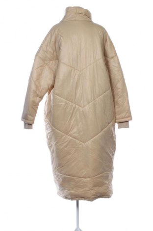 Дамско яке Pretty Little Thing, Размер M, Цвят Бежов, Цена 10,22 €