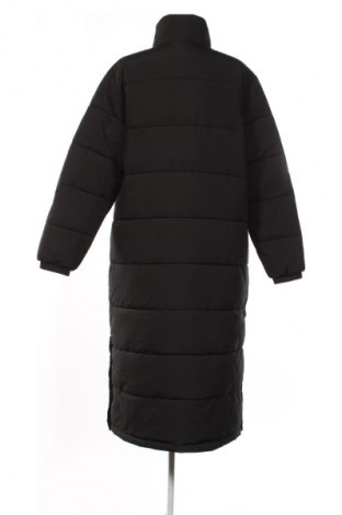 Dámská bunda  Tommy Jeans, Velikost L, Barva Černá, Cena  5 449,00 Kč