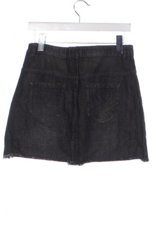 Dětská sukně  United Colors Of Benetton, Velikost 14-15y/ 168-170 cm, Barva Černá, Cena  169,00 Kč