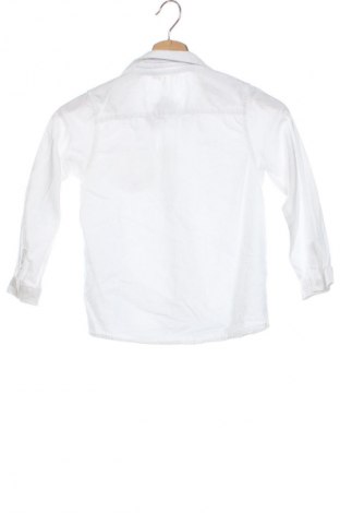 Kinderhemd Unbranded, Größe 5-6y/ 116-122 cm, Farbe Weiß, Preis 10,99 €