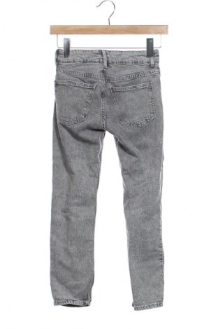 Kinderjeans H&M, Größe 7-8y/ 128-134 cm, Farbe Grau, Preis 14,99 €