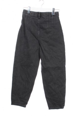 Dětské džíny  Sisley, Velikost 12-13y/ 158-164 cm, Barva Šedá, Cena  329,00 Kč