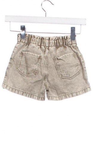 Dětské krátké kalhoty  H&M, Velikost 5-6y/ 116-122 cm, Barva Zelená, Cena  139,00 Kč