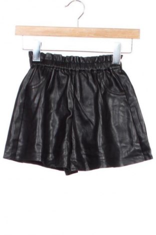 Dětské krátké kalhoty  United Colors Of Benetton, Velikost 5-6y/ 116-122 cm, Barva Černá, Cena  169,00 Kč