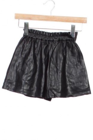 Dětské krátké kalhoty  United Colors Of Benetton, Velikost 5-6y/ 116-122 cm, Barva Černá, Cena  169,00 Kč