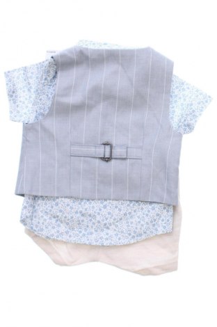 Dětský komplet  Next, Velikost 3-6m/ 62-68 cm, Barva Vícebarevné, Cena  609,00 Kč