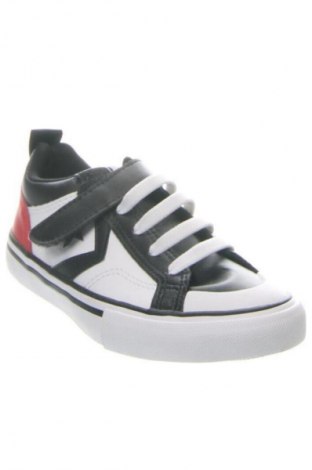 Detské topánky  Converse, Veľkosť 32, Farba Čierna, Cena  68,95 €