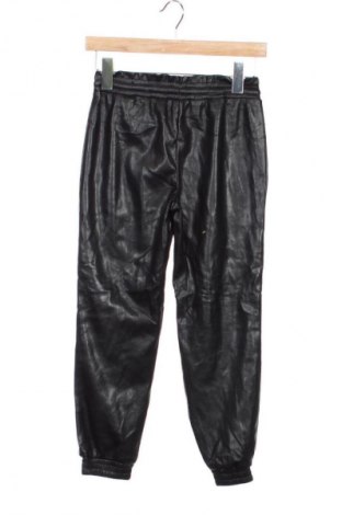 Παιδικό παντελόνι Guess, Μέγεθος 7-8y/ 128-134 εκ., Χρώμα Μαύρο, Τιμή 15,99 €