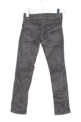 Dětské kalhoty  United Colors Of Benetton, Velikost 7-8y/ 128-134 cm, Barva Šedá, Cena  249,00 Kč