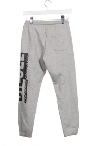 Kinder Sporthose Diesel, Größe 10-11y/ 146-152 cm, Farbe Grau, Preis 36,99 €