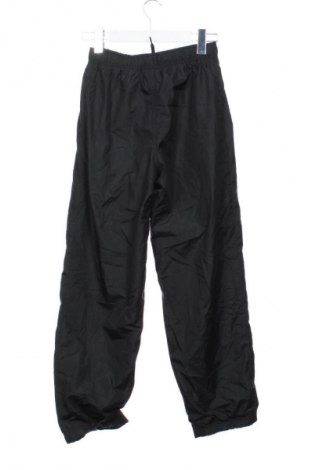 Dětské tepláky Nike, Velikost 11-12y/ 152-158 cm, Barva Černá, Cena  559,00 Kč