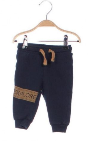 Dětské tepláky Unbranded, Velikost 6-9m/ 68-74 cm, Barva Vícebarevné, Cena  339,00 Kč