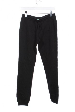 Dětské tepláky United Colors Of Benetton, Velikost 14-15y/ 168-170 cm, Barva Černá, Cena  259,00 Kč