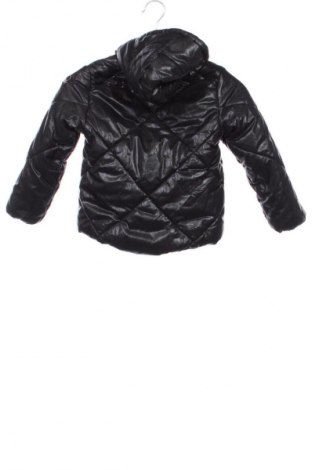 Dětská bunda  United Colors Of Benetton, Velikost 4-5y/ 110-116 cm, Barva Černá, Cena  652,00 Kč