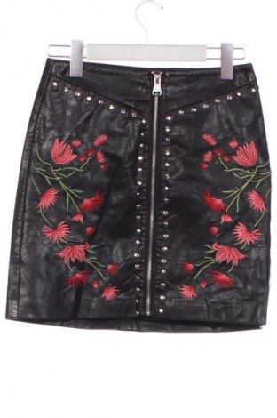 Кожена пола My Hailys, Размер XS, Цвят Многоцветен, Цена 4,60 €