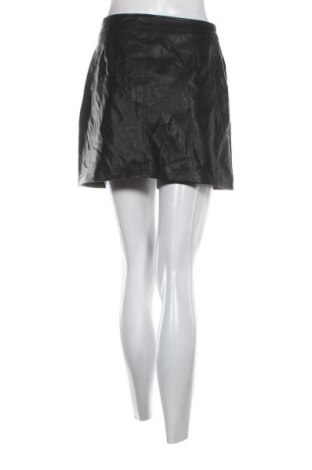 Bőrszoknya ONLY, Méret S, Szín Fekete, Ár 3 489 Ft