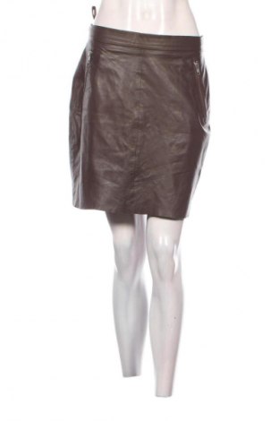 Lederrock Plus Fine, Größe M, Farbe Braun, Preis € 10,00