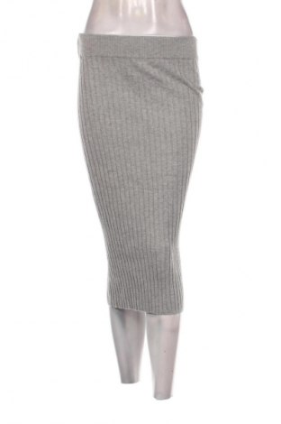 Пола Yessica, Размер S, Цвят Сив, Цена 6,13 €