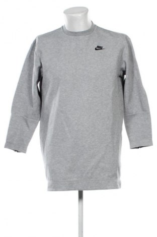 9 Nike, Velikost M, Barva Šedá, Cena  709,00 Kč